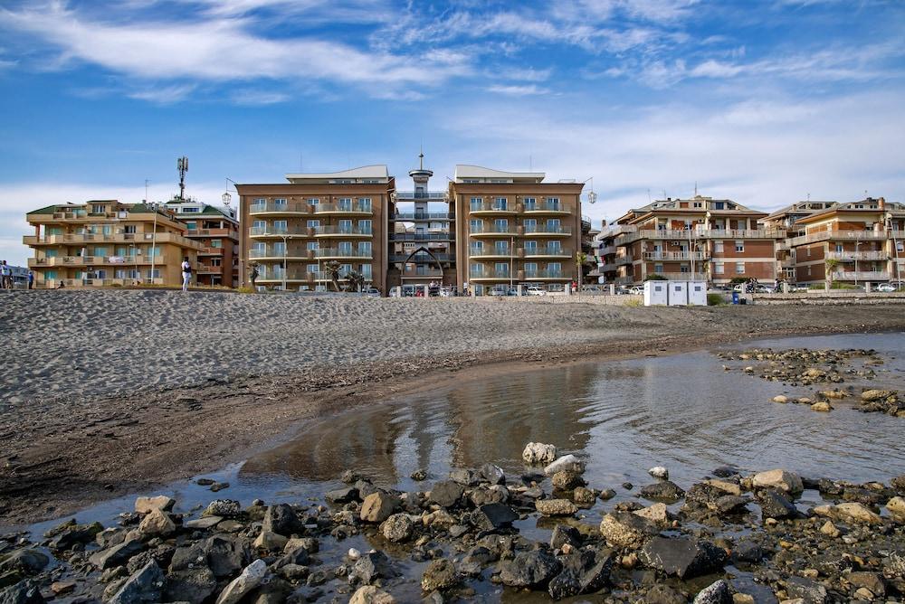 Hotel Smy Aran Blu Roma Mare (Adults Only) Lido di Ostia Esterno foto