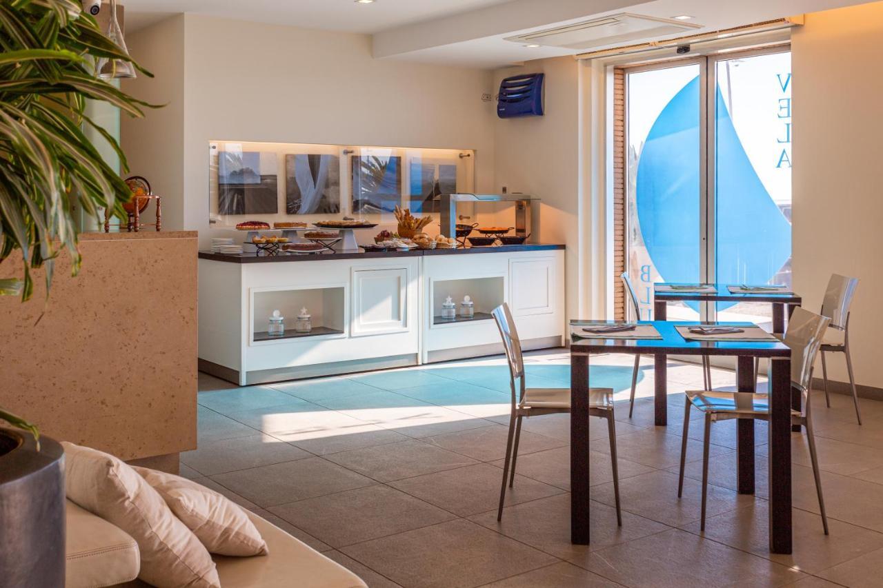 Hotel Smy Aran Blu Roma Mare (Adults Only) Lido di Ostia Esterno foto