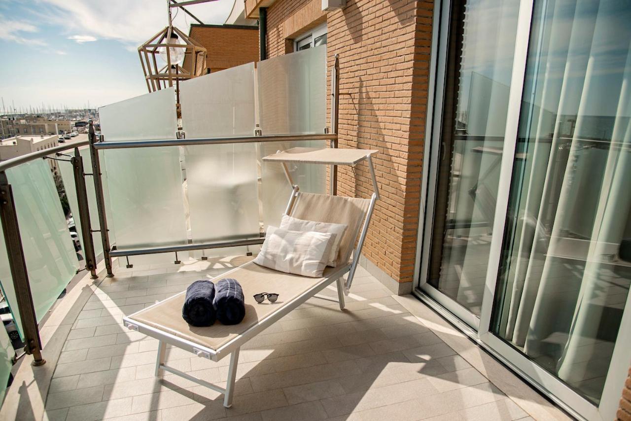 Hotel Smy Aran Blu Roma Mare (Adults Only) Lido di Ostia Esterno foto