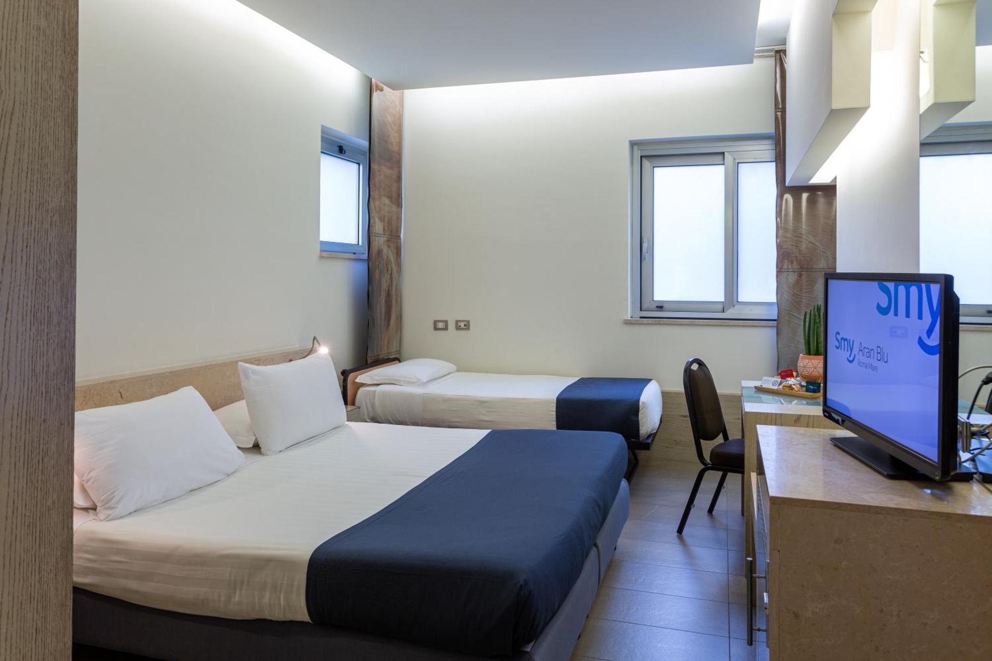Hotel Smy Aran Blu Roma Mare (Adults Only) Lido di Ostia Esterno foto