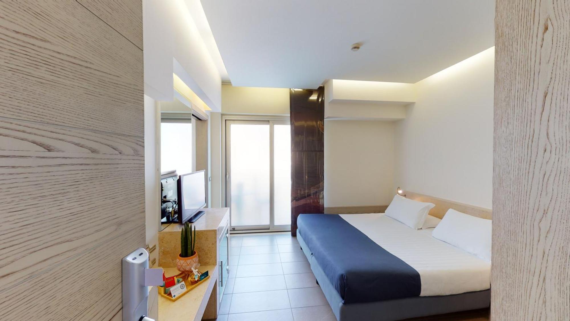 Hotel Smy Aran Blu Roma Mare (Adults Only) Lido di Ostia Esterno foto