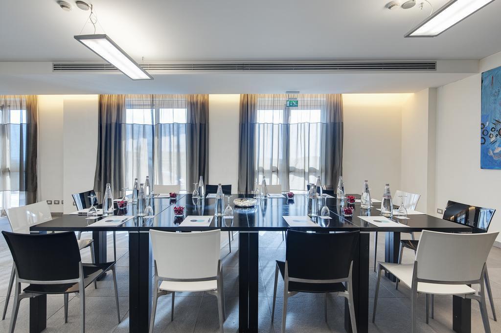 Hotel Smy Aran Blu Roma Mare (Adults Only) Lido di Ostia Esterno foto